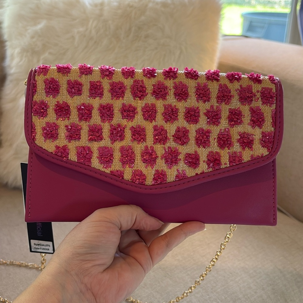 NWT SALE💞LIKE DREAMS Raspberry Pink clutch crossbody purse gold chain detachable